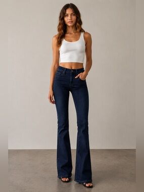 PAIGE High Rise Manhattan Bootcut Jeans Brighton Dark Wash Size 24